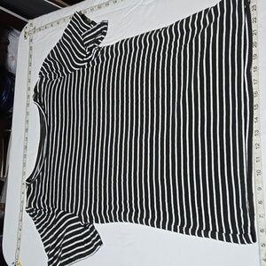 LOFT Black (Or Olive Green) and White Striped Short Pucker Sleeve Tee Like New